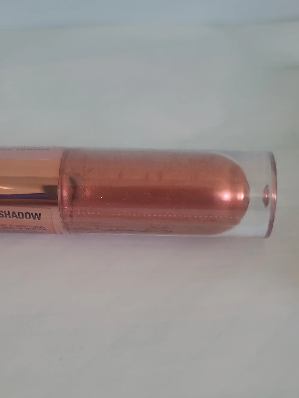Revolution Make Up .. Double Up Liquid Shadow .. Infatuated